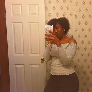 Meet your Posher, Tavonia